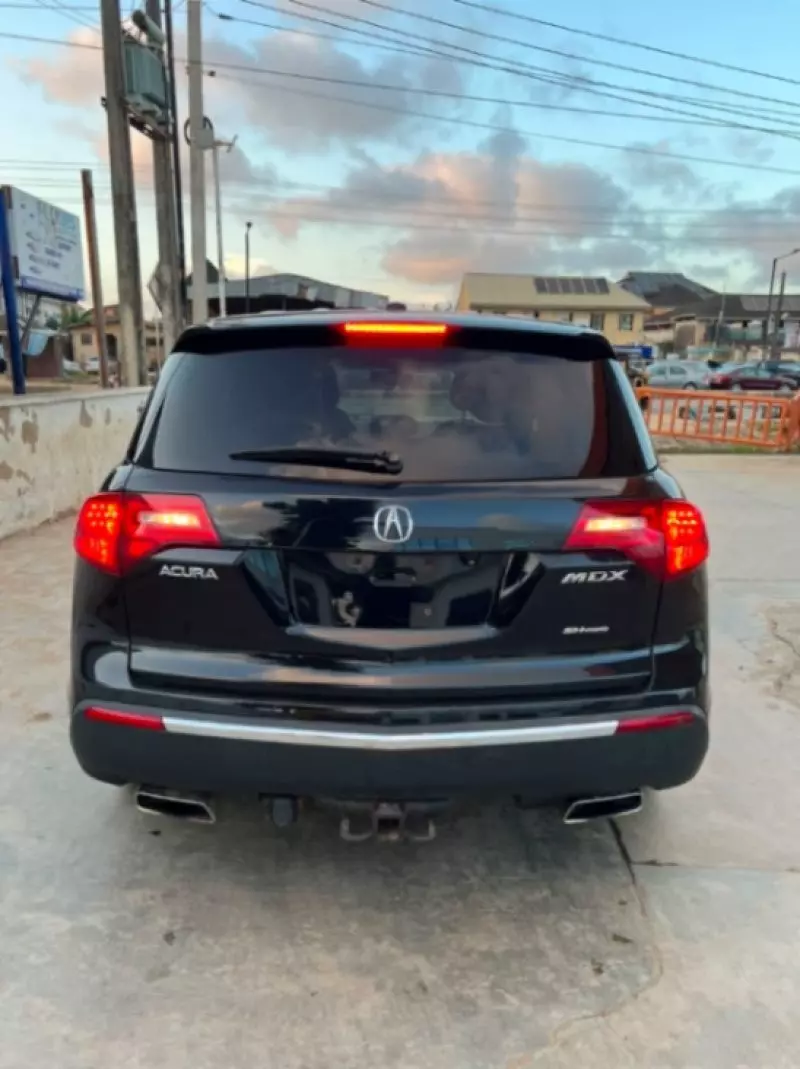 Acura MDX   - 2010