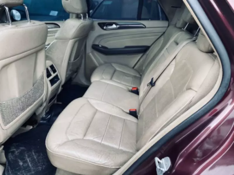 Mercedes-Benz ML-Class - 2012