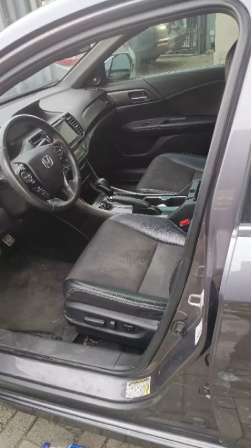 Honda Accord   - 2016