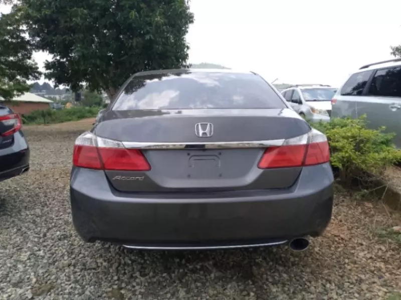 Honda Accord   - 2013