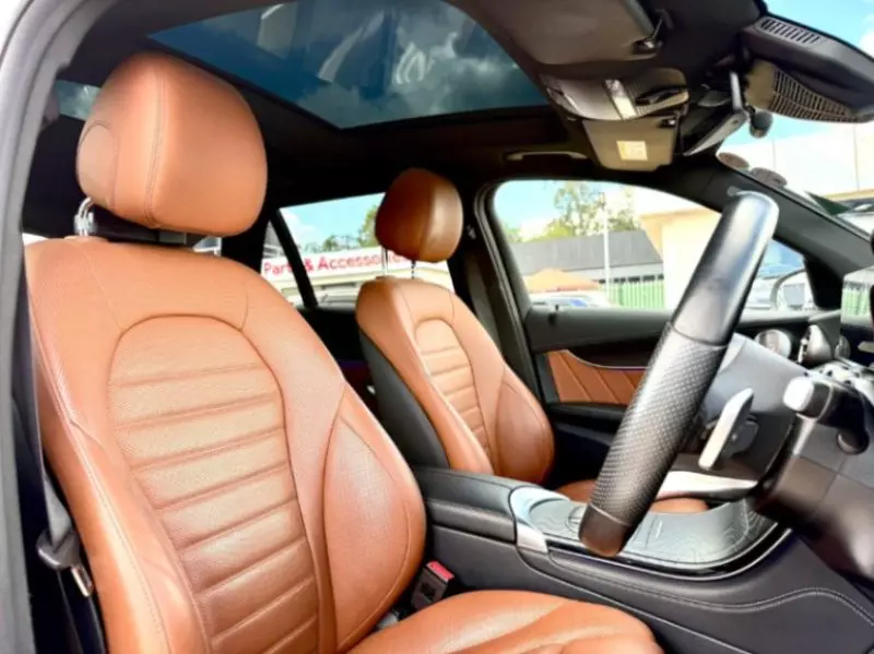 Mercedes-Benz GLC 300   - 2018
