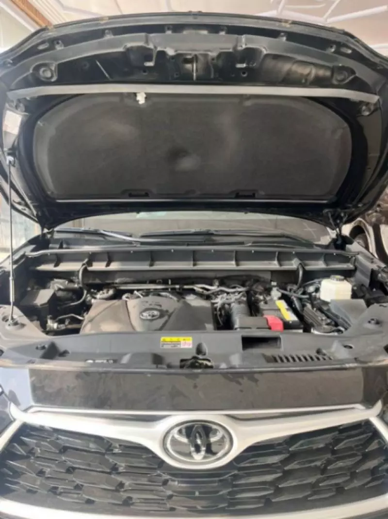 Toyota Highlander   - 2022