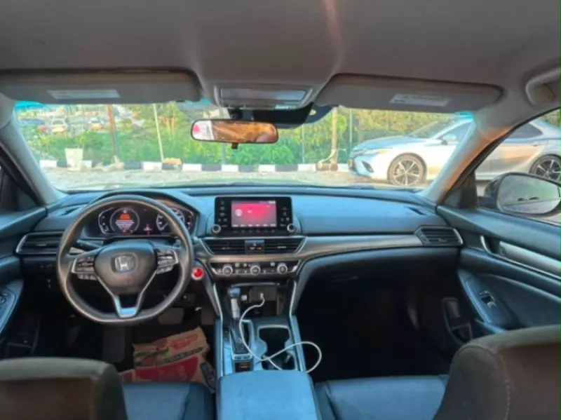 Honda Accord   - 2019