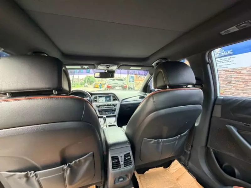 Hyundai Sonata   - 2015