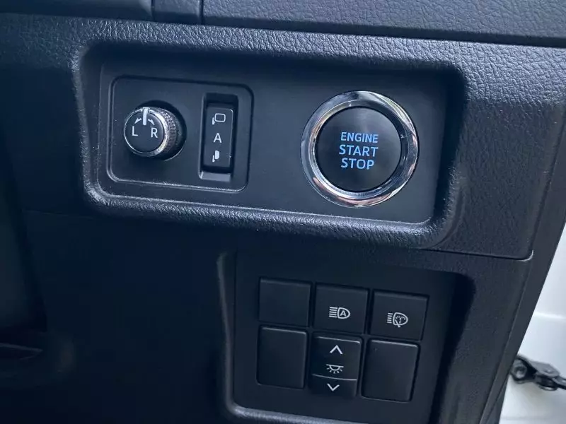 TOYOTA Landcruiser Prado - 2019