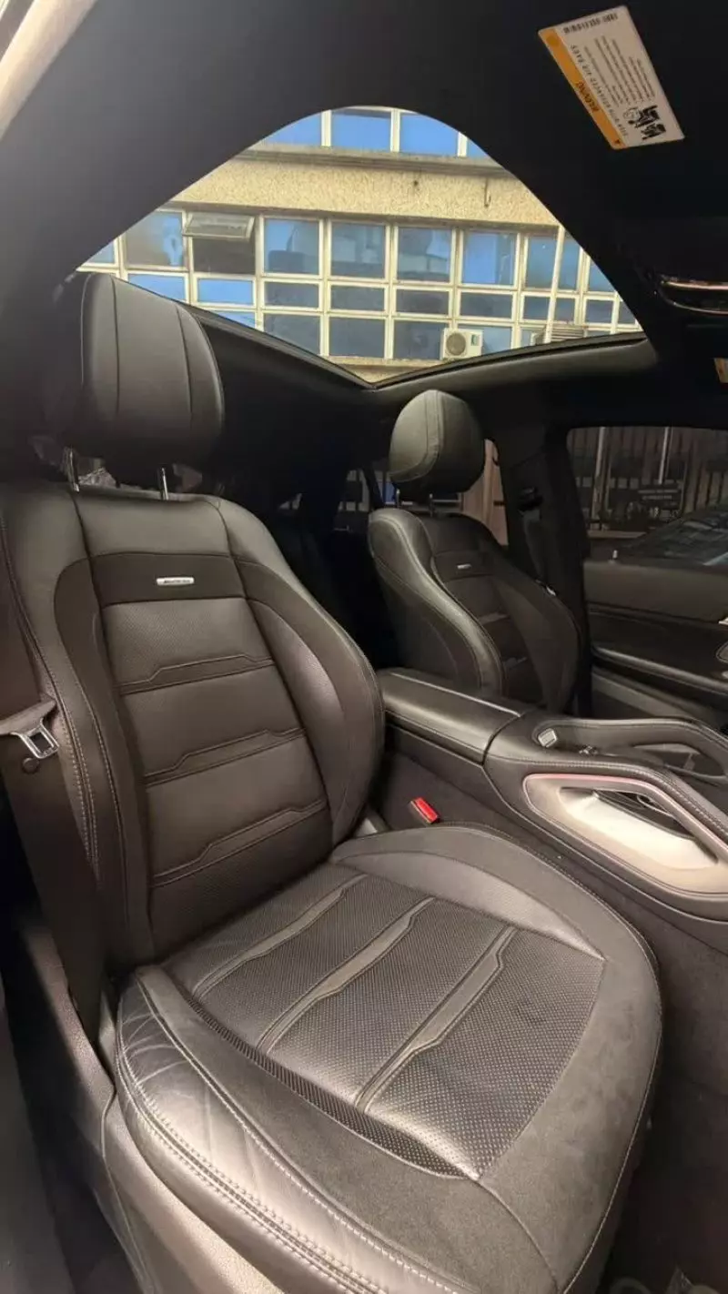 Mercedes-Benz GLE 53 AMG   - 2021