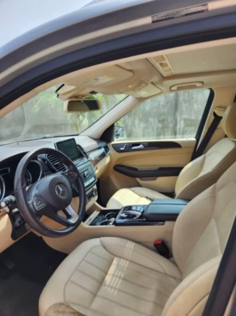 Mercedes-Benz GLE-Class   - 2016