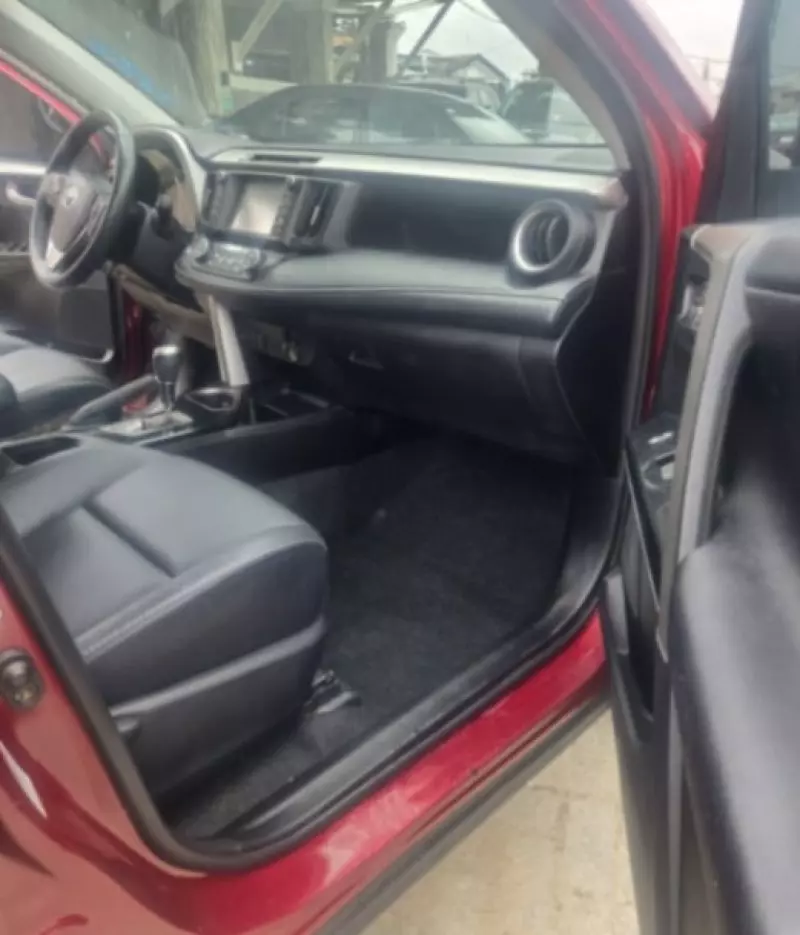 TOYOTA RAV4   - 2018