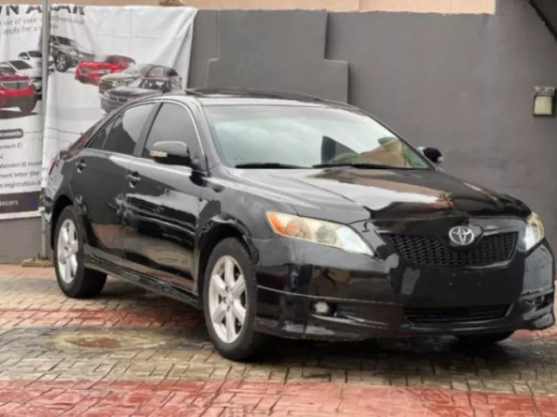 Toyota Camry   - 2007