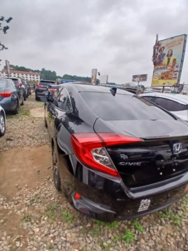 Honda Civic   - 2024