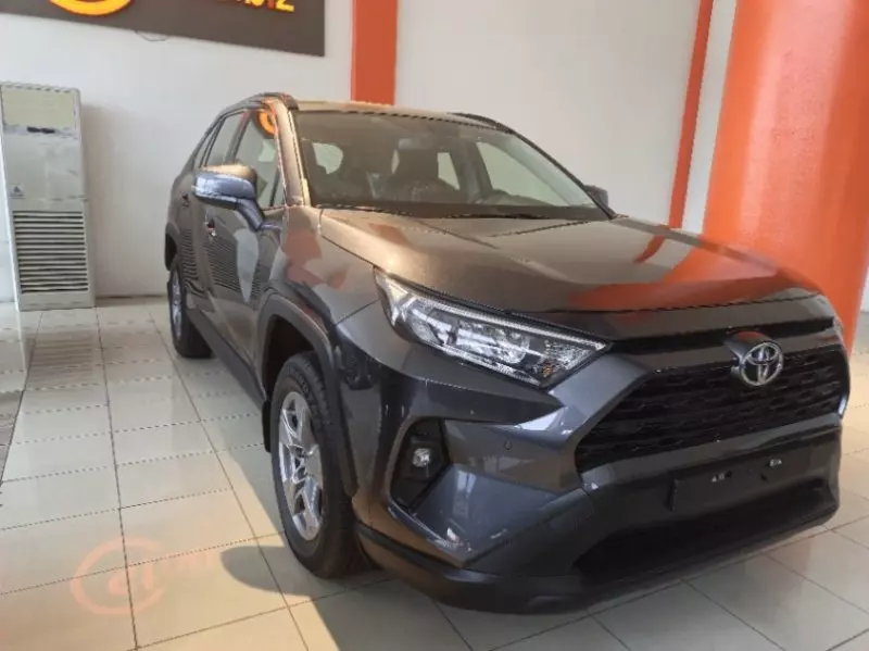 TOYOTA Rav4   - 2025