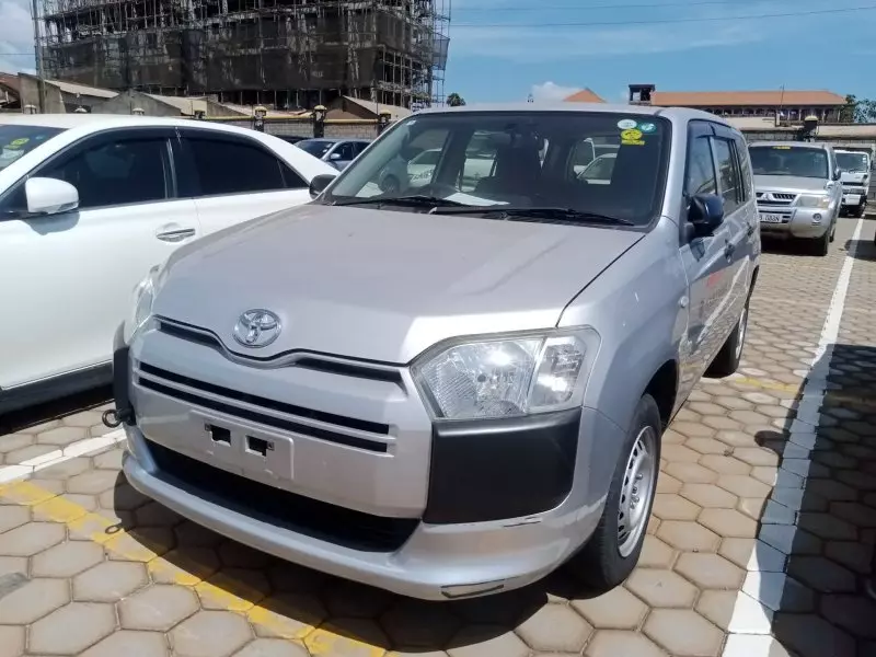 Toyota Probox    - 2017