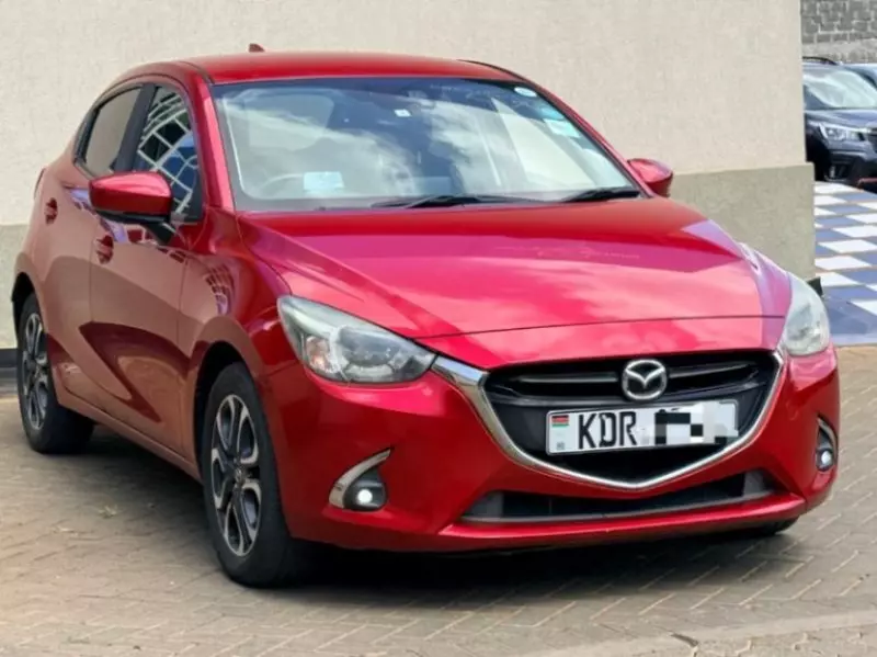 Mazda Demio    - 2017