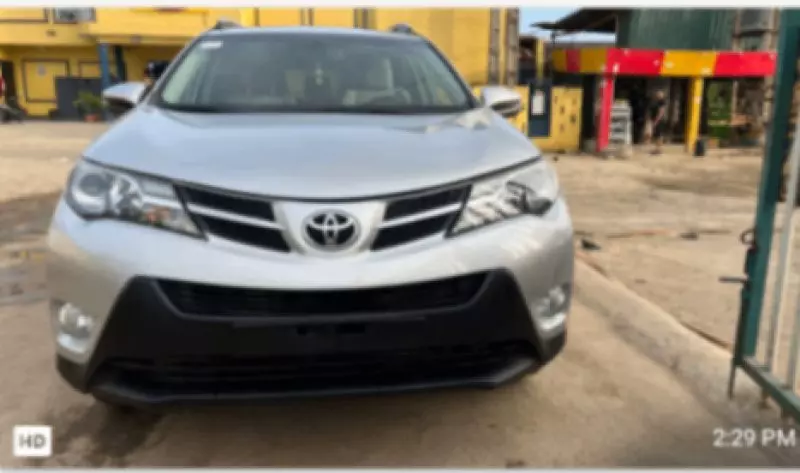 TOYOTA RAV 4   - 2013