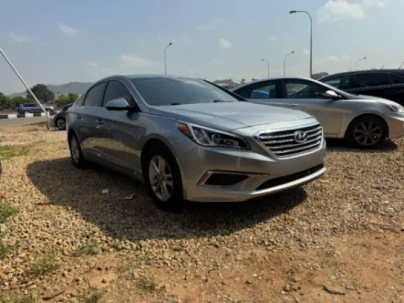 Hyundai Sonata - 2016