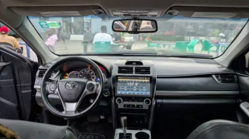 Toyota Camry   - 2012