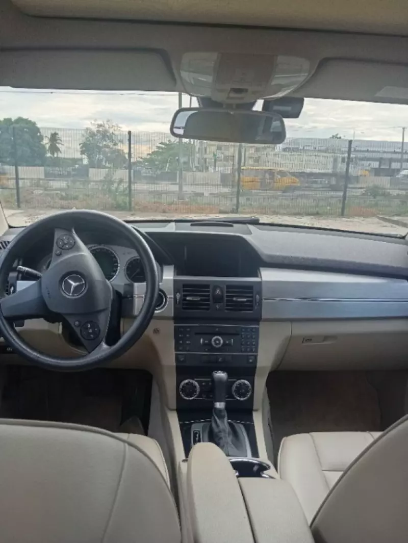 Toyota Corolla Hybrid - 2023