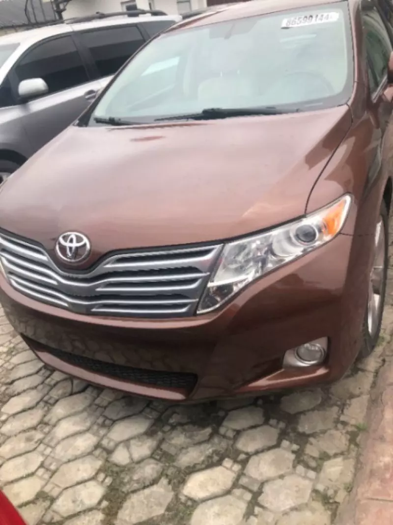Toyota Venza   - 2013