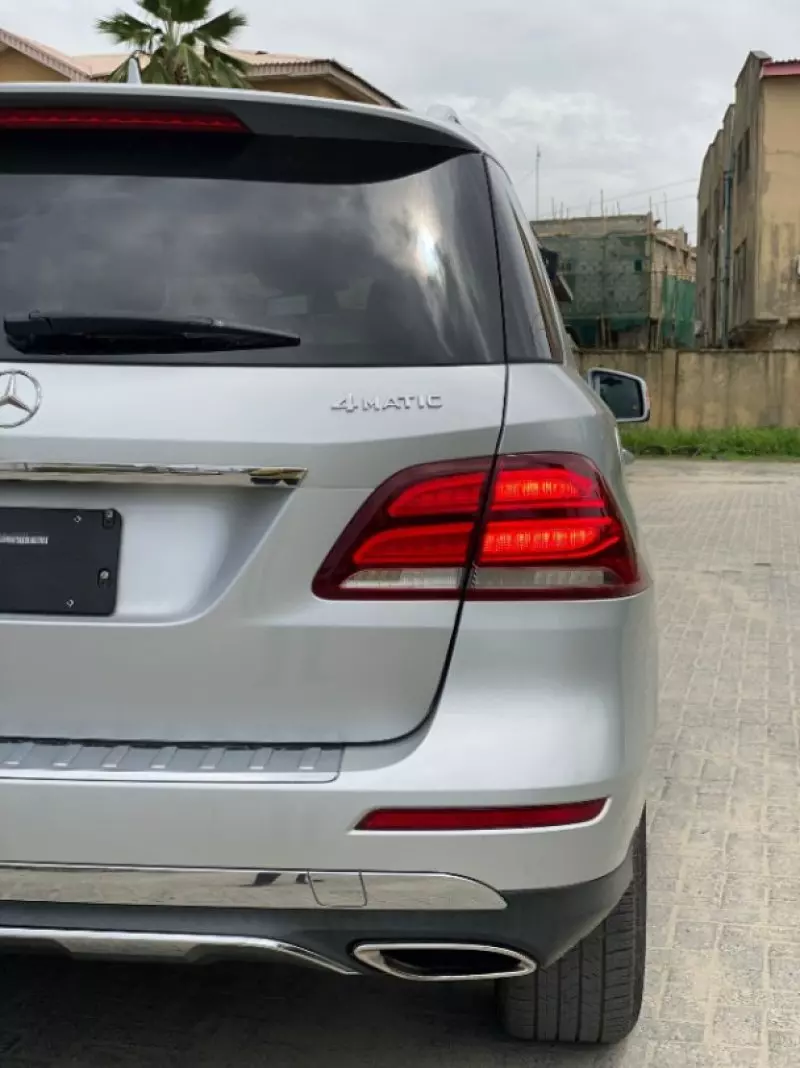 Mercedes-Benz GLE 350   - 2016