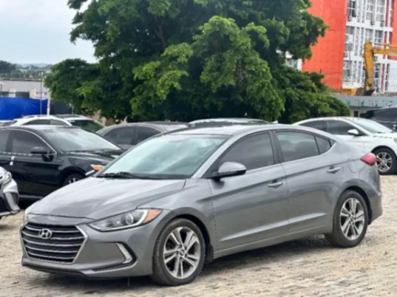 Hyundai Accent   - 2016