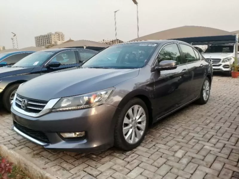 Honda Accord   - 2015