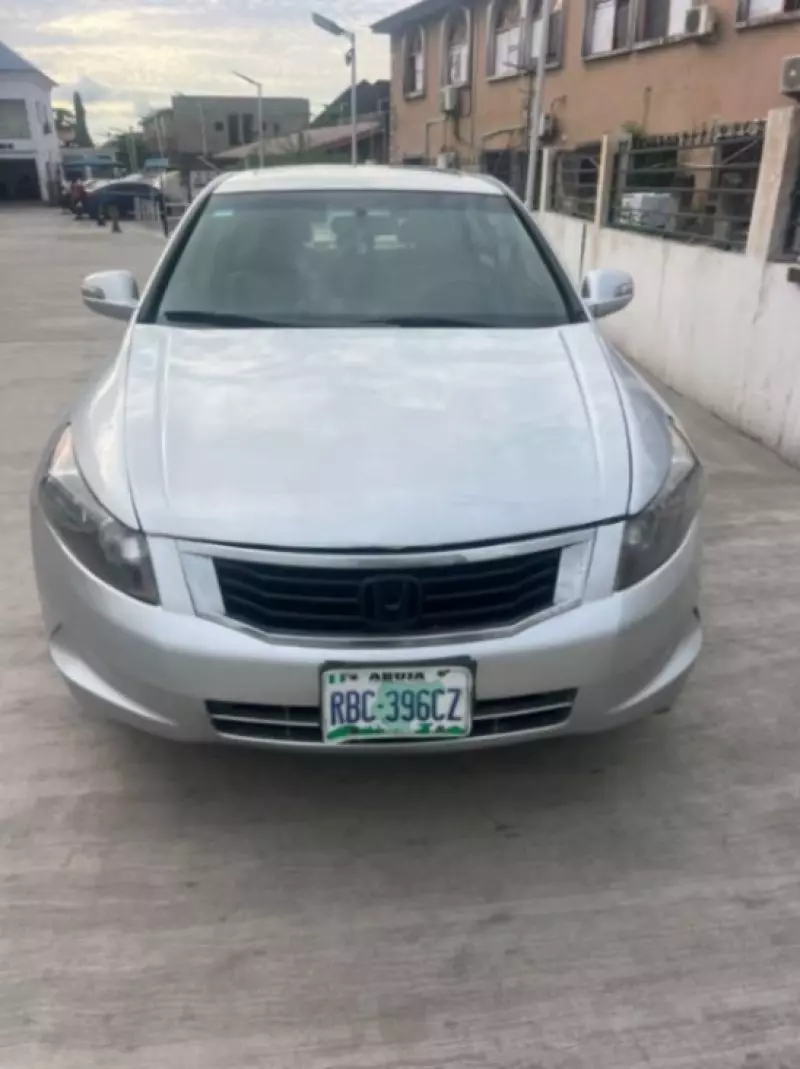 Honda Accord   - 2008