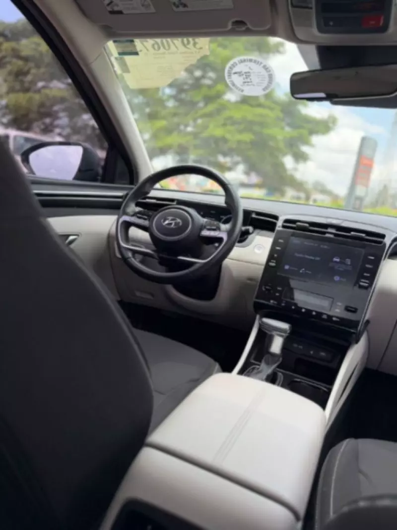 Hyundai Tucson   - 2022