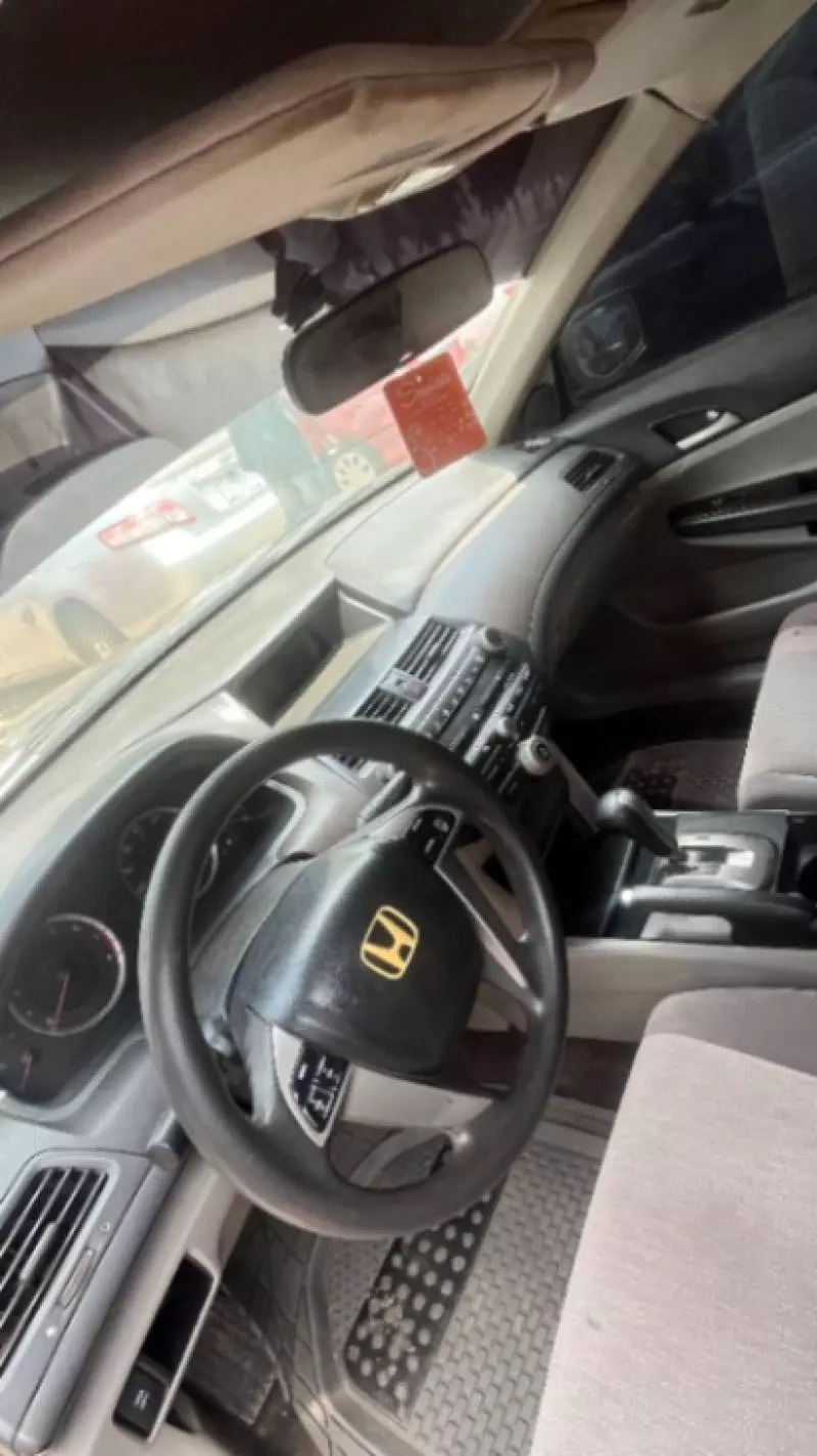 Honda Accord   - 2009