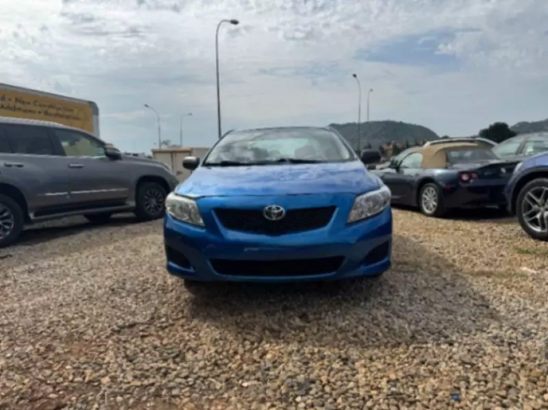 Toyota Corolla - 2009