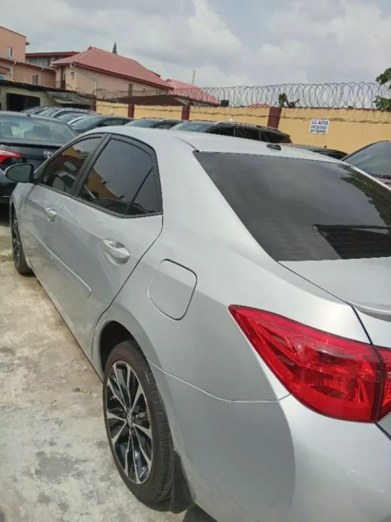 Toyota Corolla   - 2017