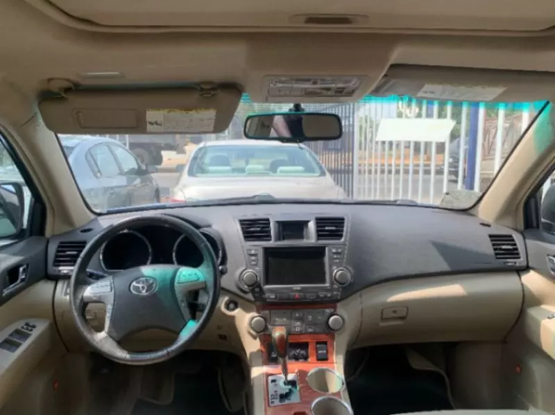 TOYOTA Highlander   - 2009