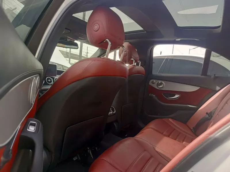 Mercedes-Benz C-Class - 2017