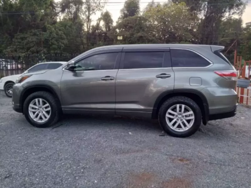 Toyota kluger   - 2014