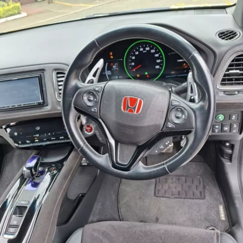 Honda Vezel    - 2018