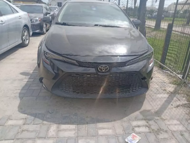 Toyota Corolla   - 2013