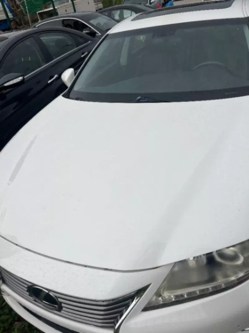 Lexus ES   - 2013