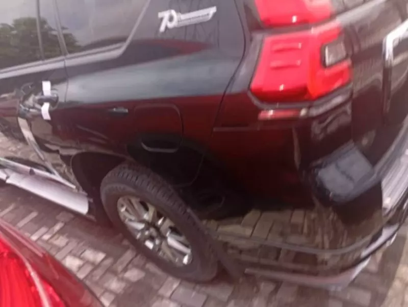 Toyota Land Cruiser   - 2021