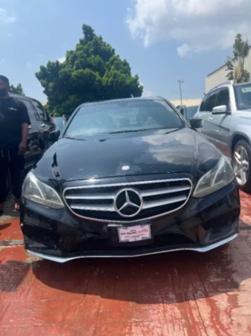 Mercedes-Benz E350   - 2015