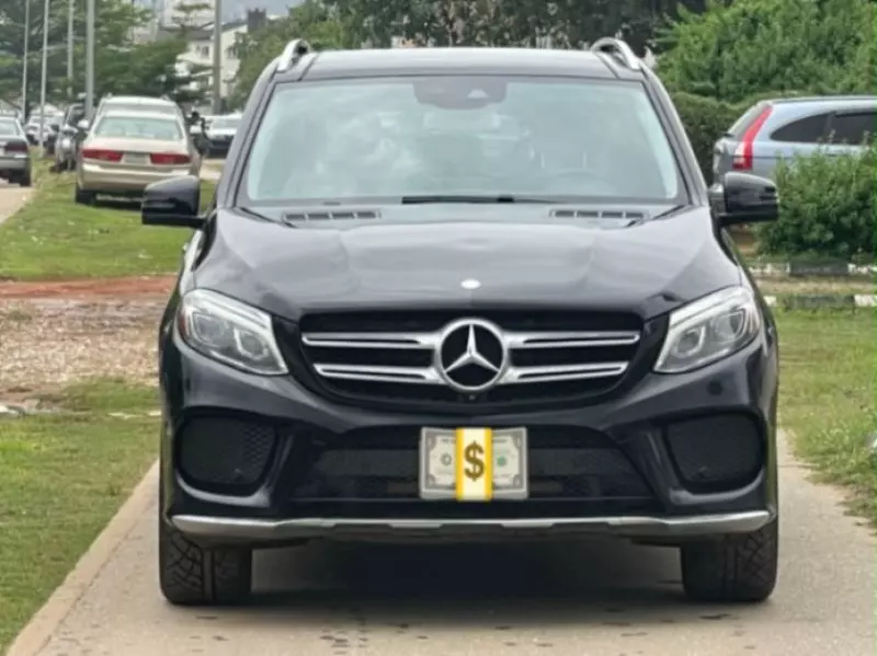Mercedes-Benz GLE 350   - 2016