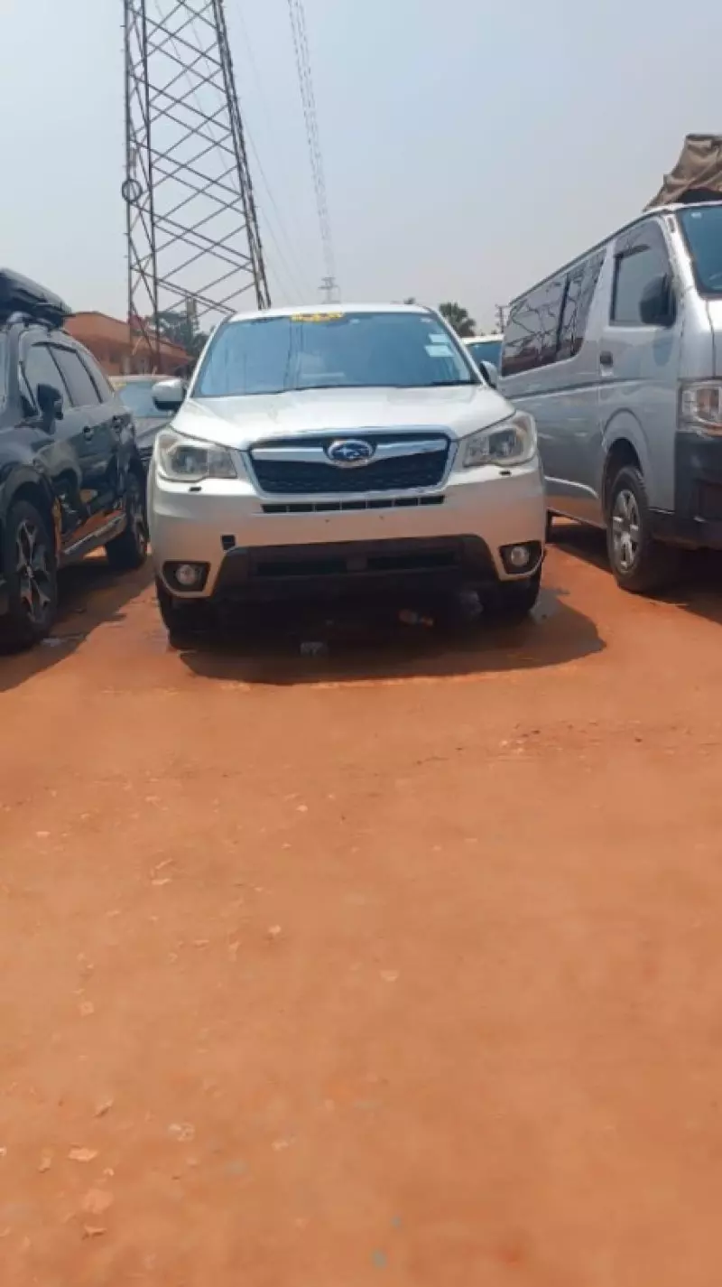 Subaru Forester   - 2013