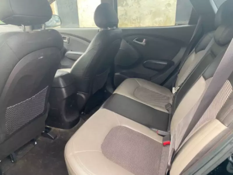 Hyundai Tucson   - 2010