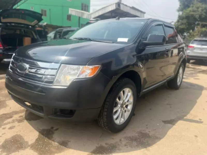 Ford Edge - 2010