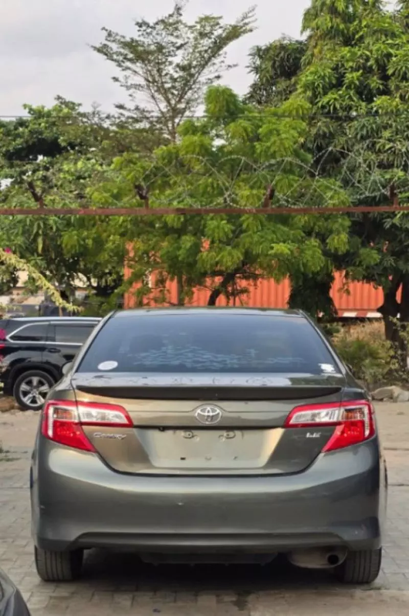 TOYOTA Camry   - 2014