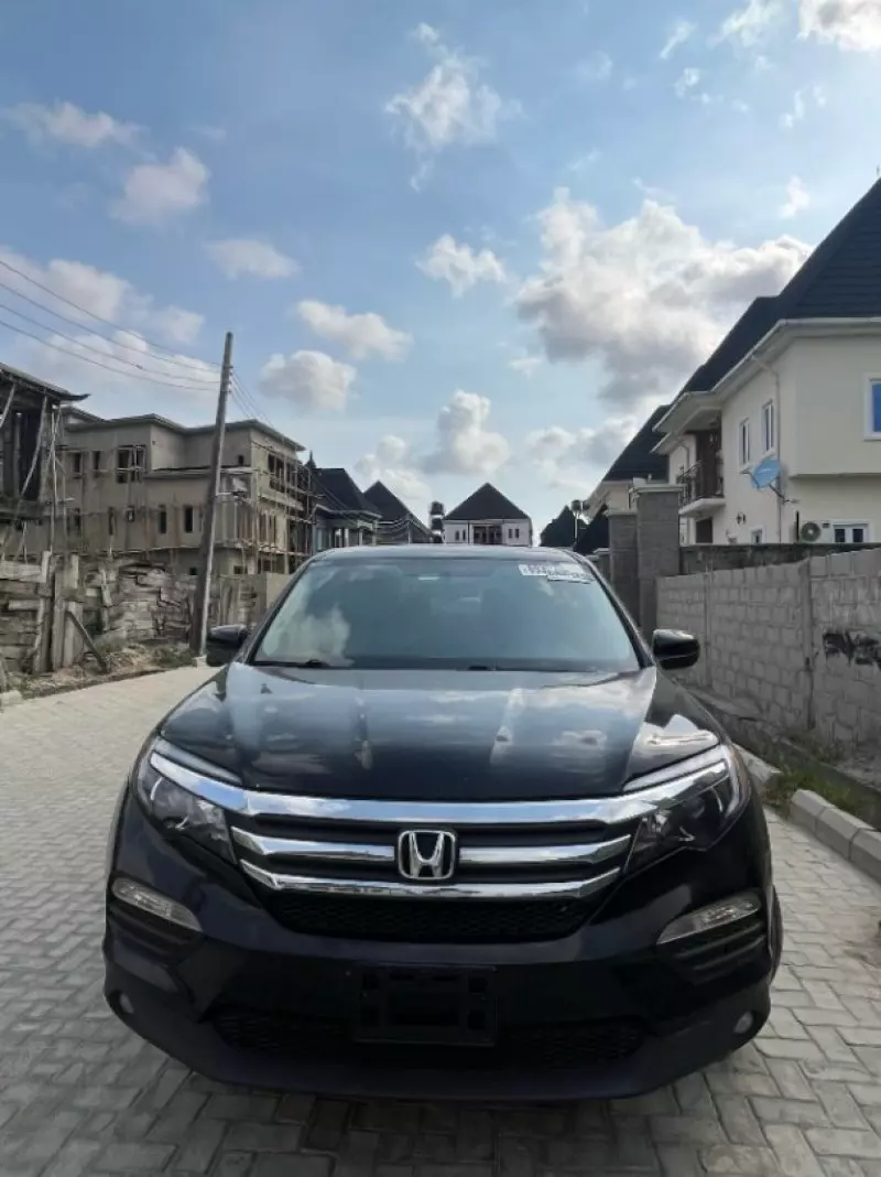 Honda Pilot   - 2016