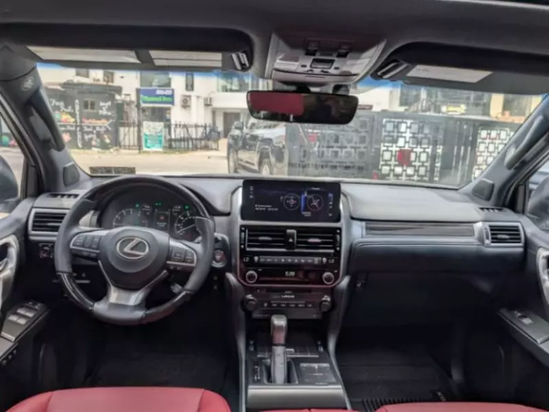 Lexus GX   - 2023