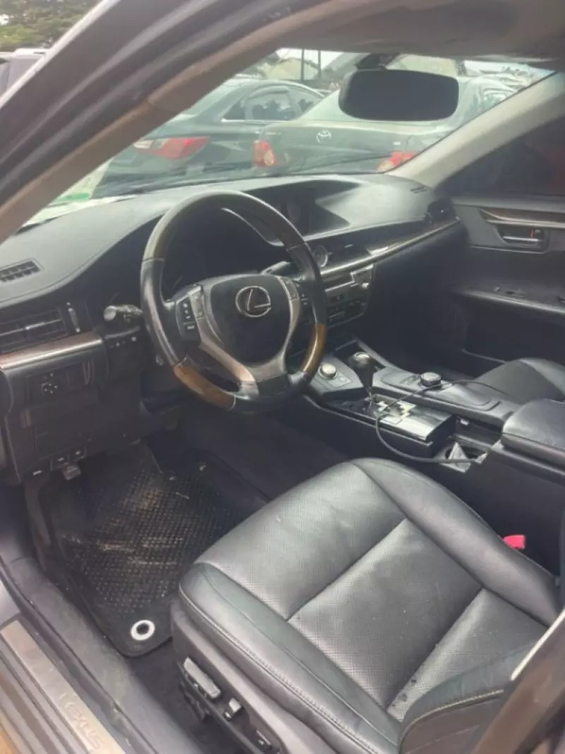 Lexus ES 250   - 2015