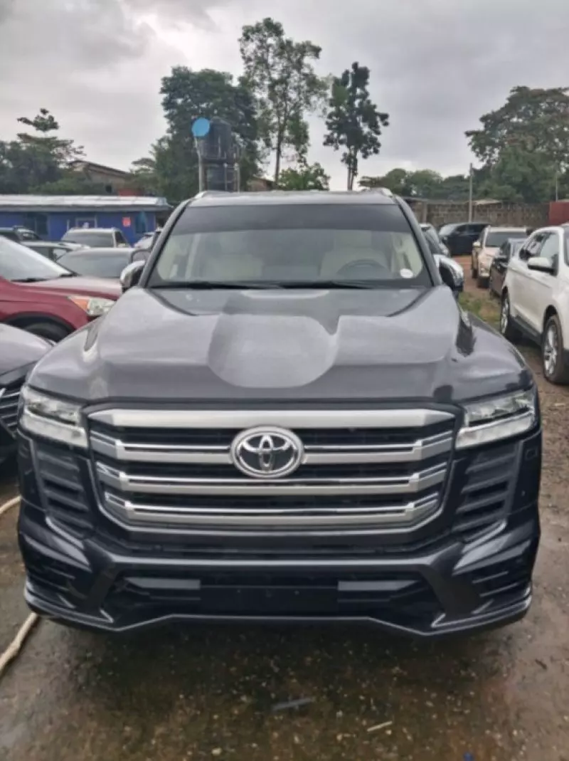 TOYOTA Land Cruiser - 2021