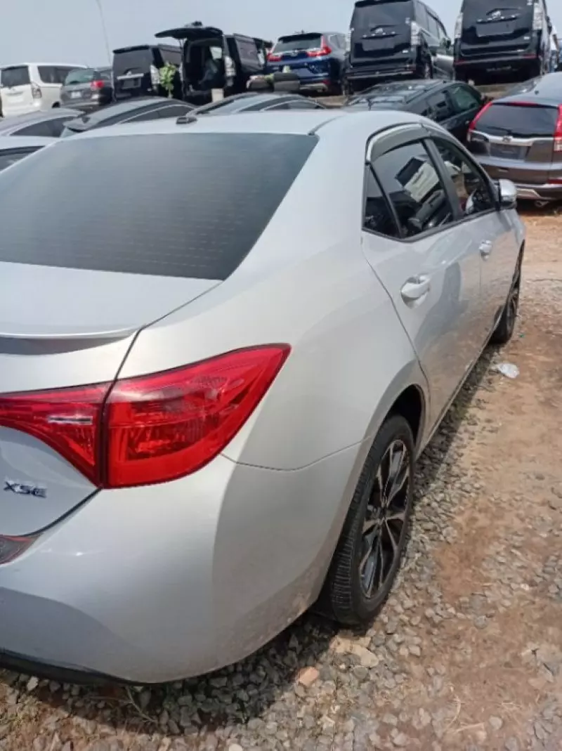 Toyota Corolla   - 2020