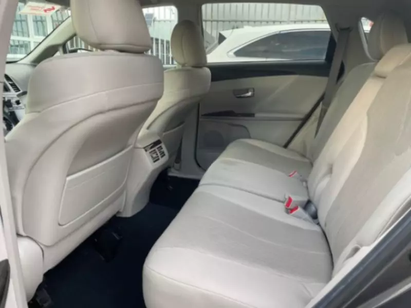 Toyota Venza   - 2014