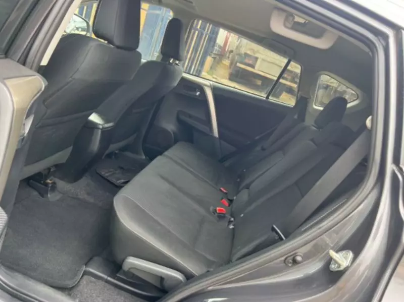 Toyota RAV4   - 2015